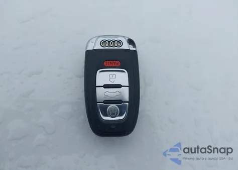 2010 Audi Q5 3.2 Premium z USA, uszkodzony, nr VIN WA1LKAFP4AA088431